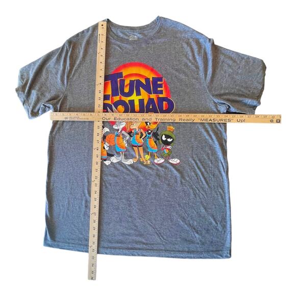 Looney Tune Squad Graphic T SHIRT LG Men's Women's TEE Space Jam New Legacy Gray - Picture 6 of 7